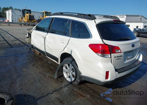 2014 Subaru Outback 3.6R Limited z USA, uszkodzony, nr VIN 4S4BRDMC3E2239690